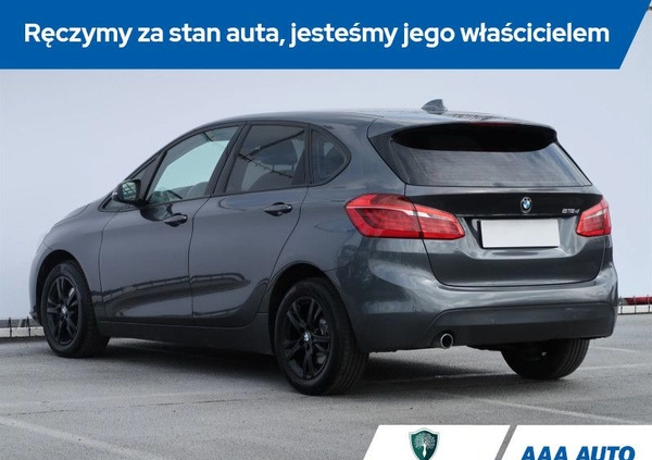 BMW Seria 2 cena 56500 przebieg: 157688, rok produkcji 2017 z Szubin małe 301